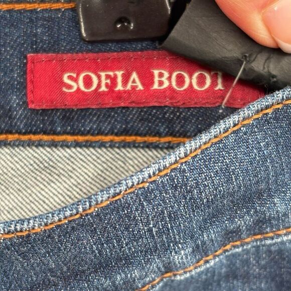Lucky Brand Sofia Bootcut Jeans Size 6 / 28 NWT - Picture 3 of 13